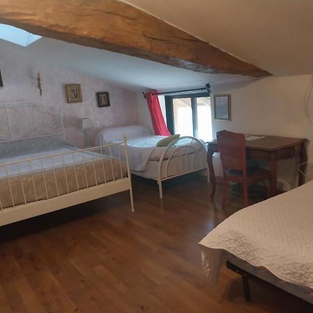 La Providence Hotel Illiat Luaran gambar